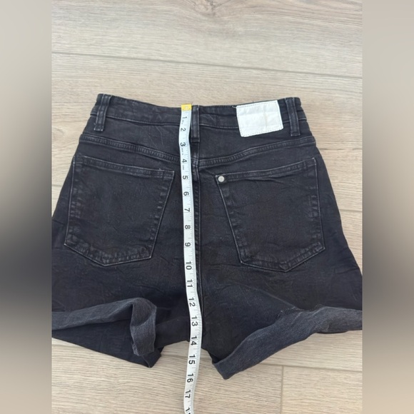 H&M Black Jean Shorts High-Waisted Relaxed Fit 🖤 - Picture 7 of 7